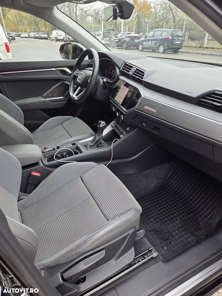 Audi Q3 2.0 40 TFSI S tronic quattro Advanced - 12