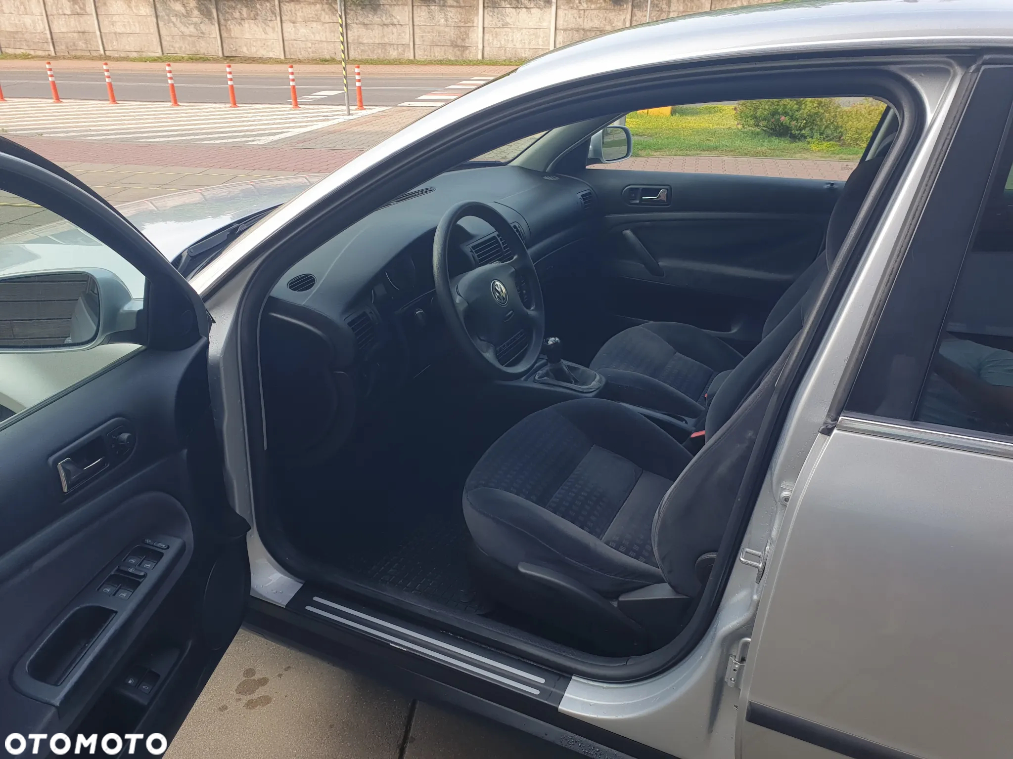 Volkswagen Passat 2.0 Comfortline - 8