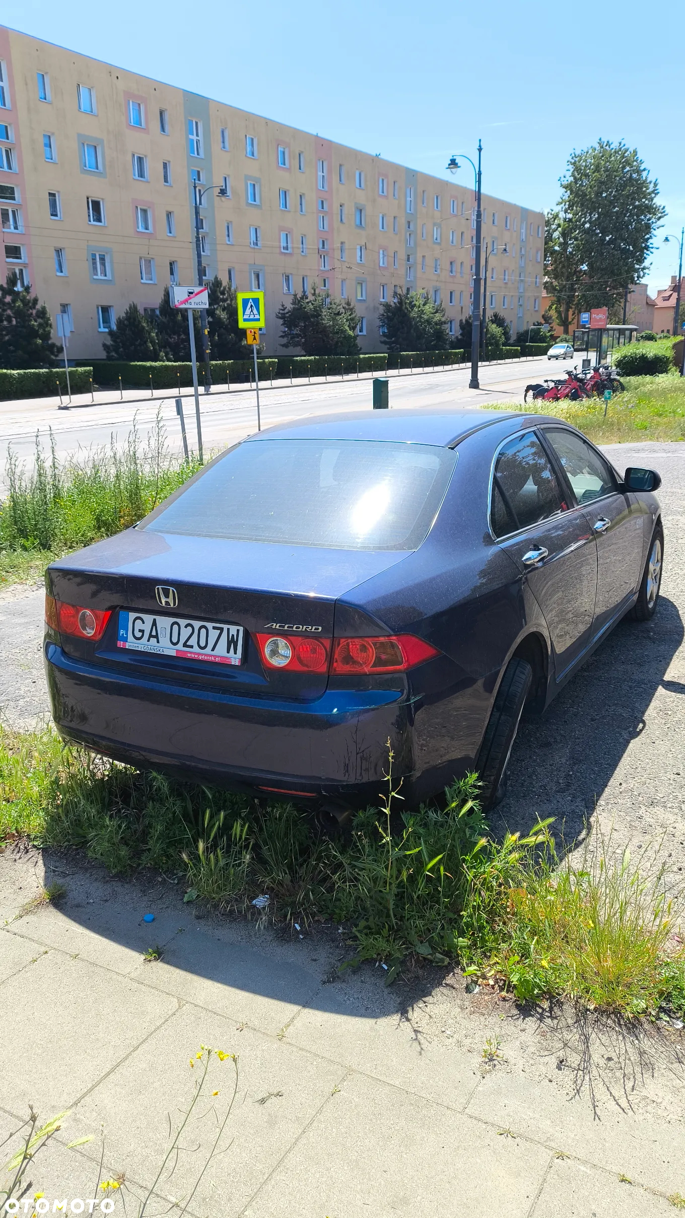 Honda Accord 2.0 Sport - 4
