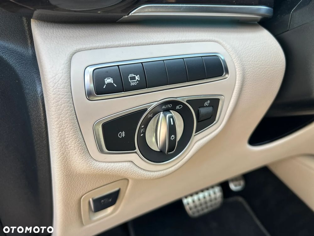 Mercedes-Benz Klasa V 250 (BlueTEC) d Avantgarde 7G-Tronic - 21