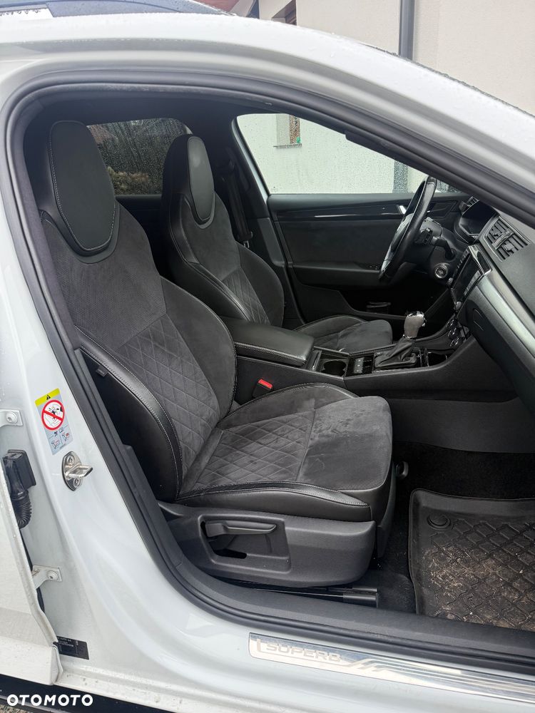 Skoda Superb 2.0 TSI 4x4 Style DSG - 8