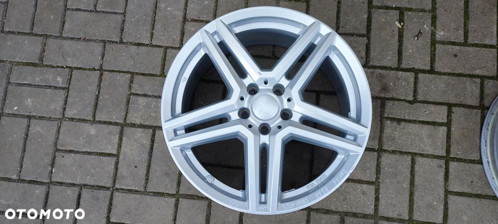 FELGI ALUMINIOWE 5x112 8.5Jx19 CALI ET38 fi 66.6 UNIWHELS GERMANY MERCEDES MC GL GLK KOMPLET 4 SZTUKI - 2
