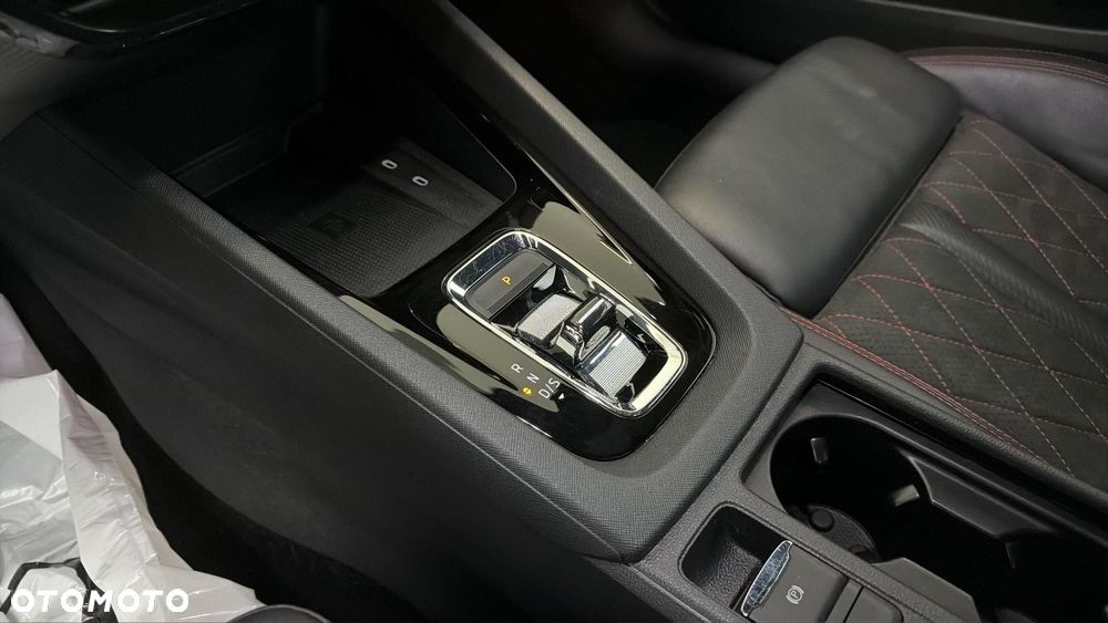 Skoda Octavia 2.0 TSI RS DSG - 15