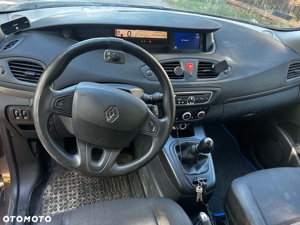 Renault Scenic 1.5 dCi Tech Run - 8