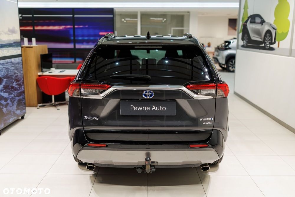 Toyota RAV4 - 11