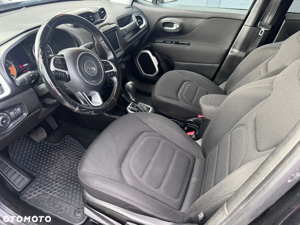 Jeep Renegade - 8