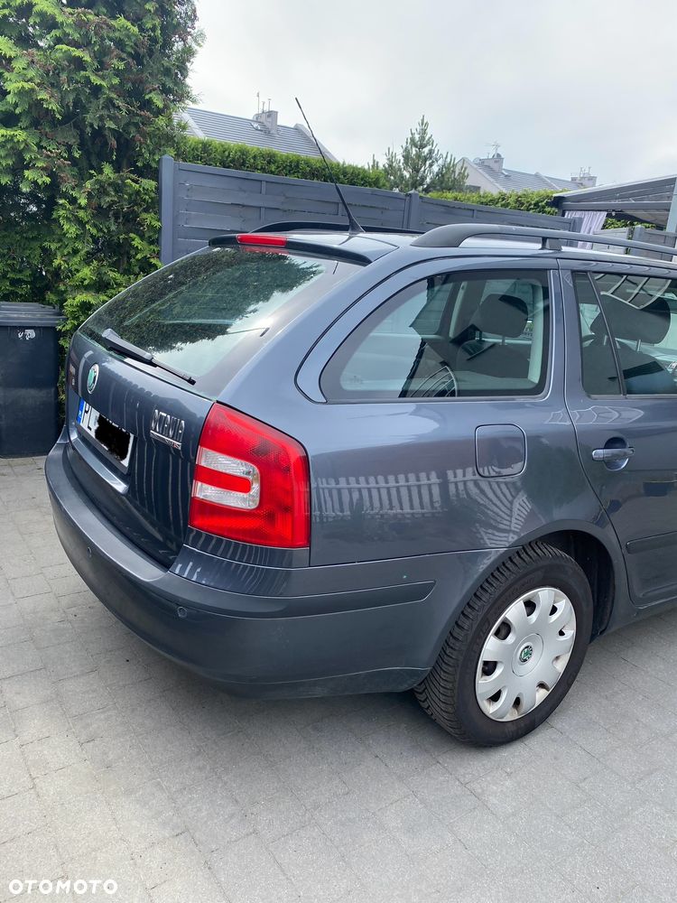 Skoda Octavia 2.0 TDI Ambiente - 5