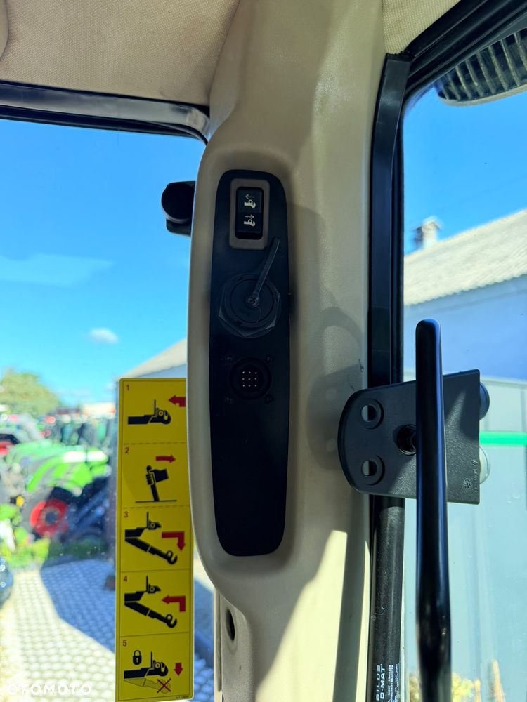 John Deere 6155M - 21