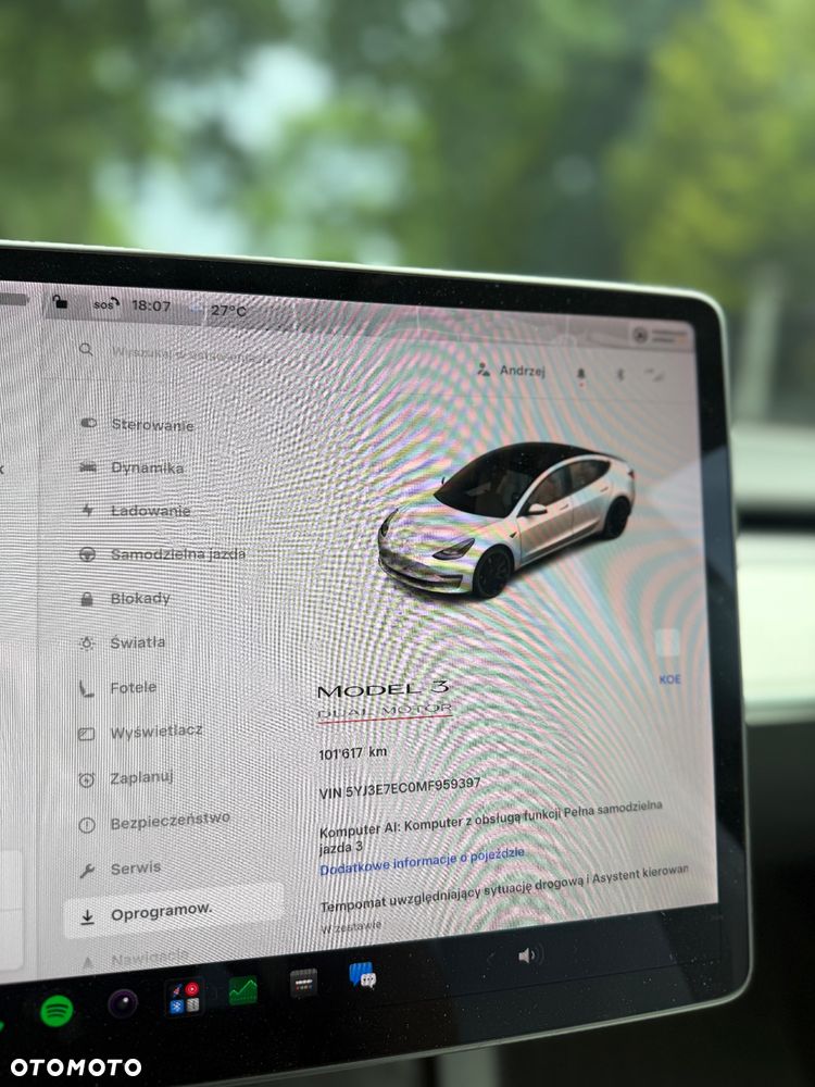 Tesla Model 3 Performance AWD - 10
