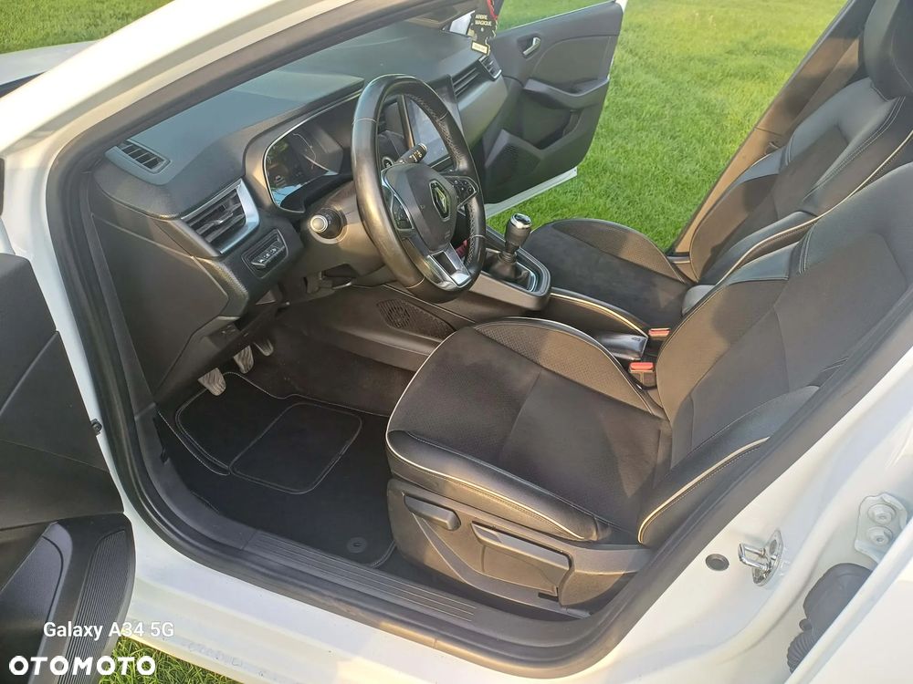 Renault Clio - 15