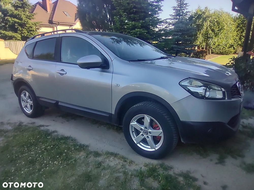 Nissan Qashqai 2.0 4x4 360 - 1