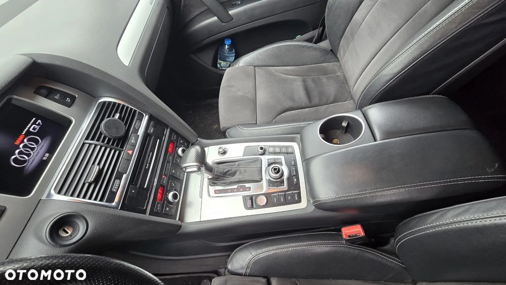 Audi Q7 3.0 TDI DPF clean diesel Quattro Tiptronic - 13