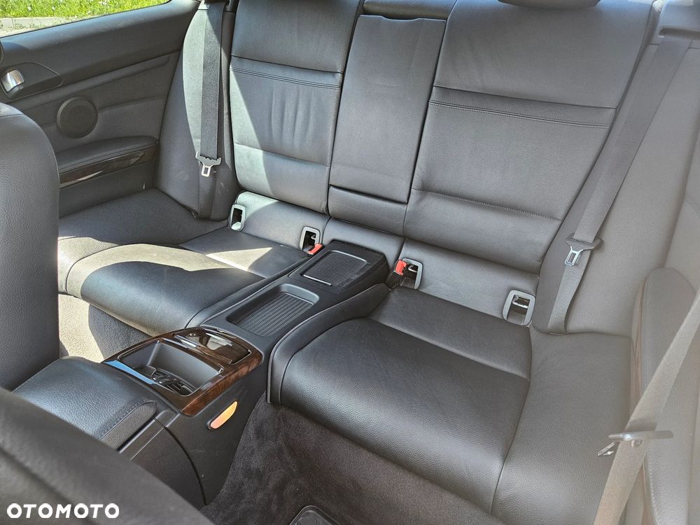 BMW Seria 3 - 16