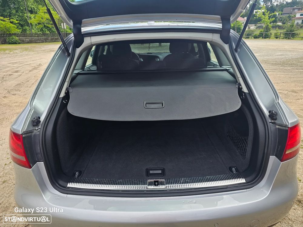 Audi A4 Avant 2.0 TDI - 9