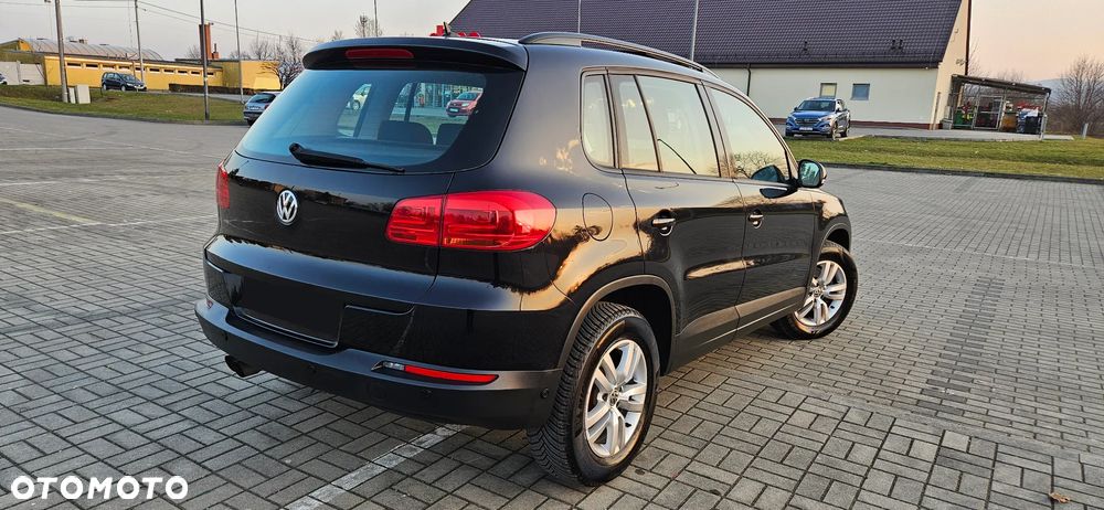 Volkswagen Tiguan 1.4 TSI BlueMotion Technology Lounge Sport & Style - 4