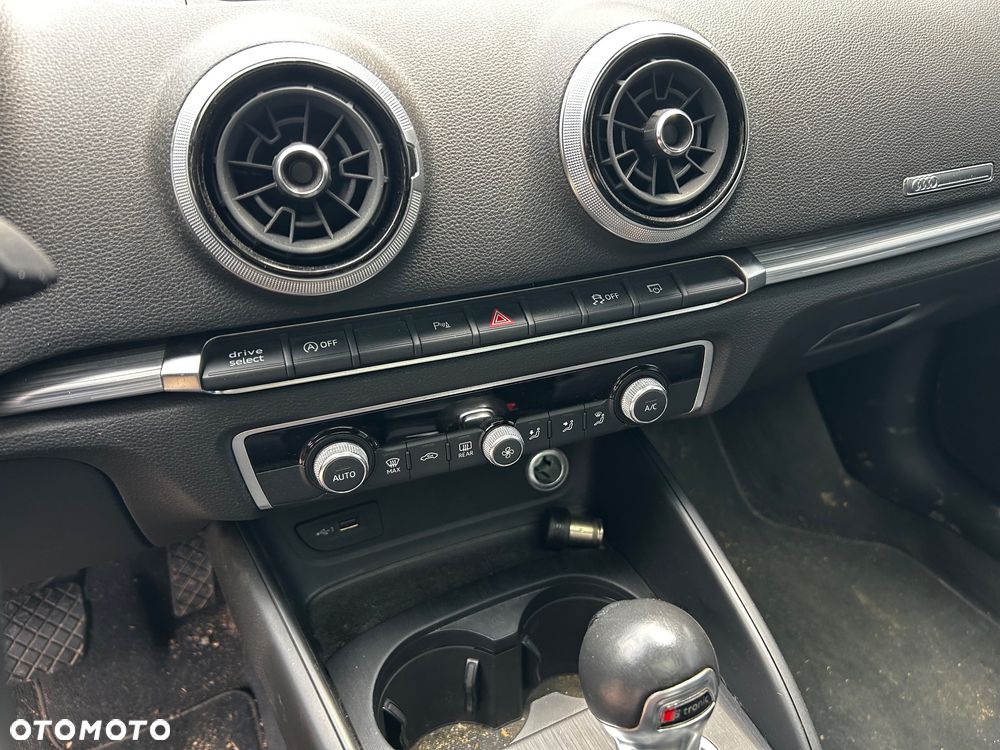 Audi A3 Sportback - 15
