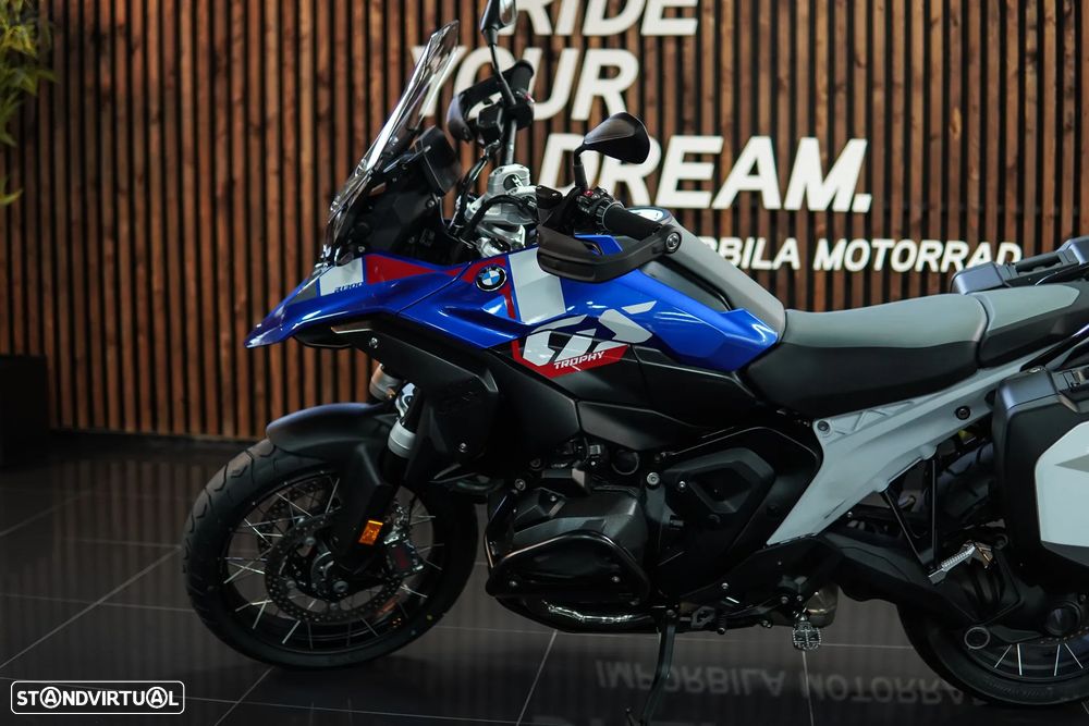 BMW R 1300 GS TROPHY - 2