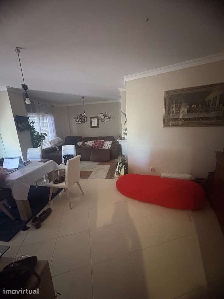 T2 com Terraço e Arrecadação ! Uma Excelente Oportunidade! - Grande imagem: 3/8