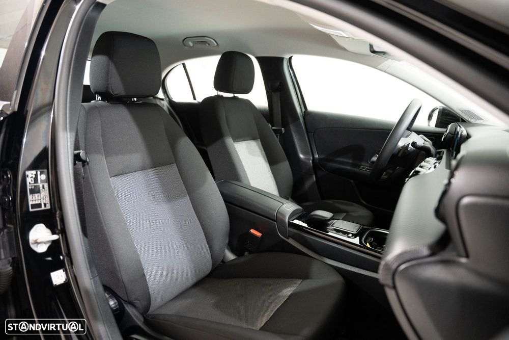 Mercedes-Benz A 250 Limousine e Progressive - 15