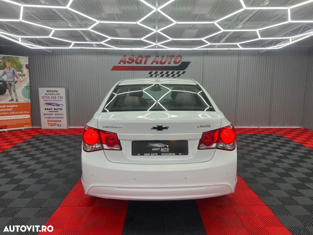 Chevrolet Cruze - 6