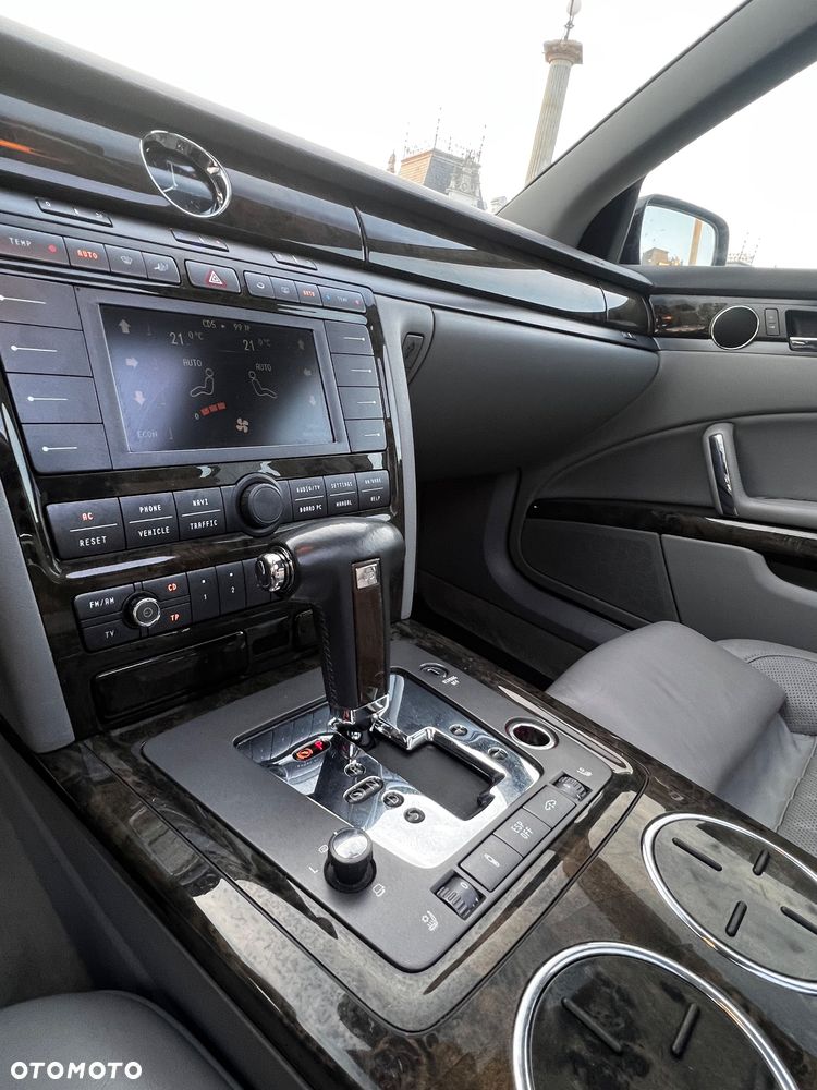 Volkswagen Phaeton 3.0 V6 TDI DPF 4M (5 os) - 16