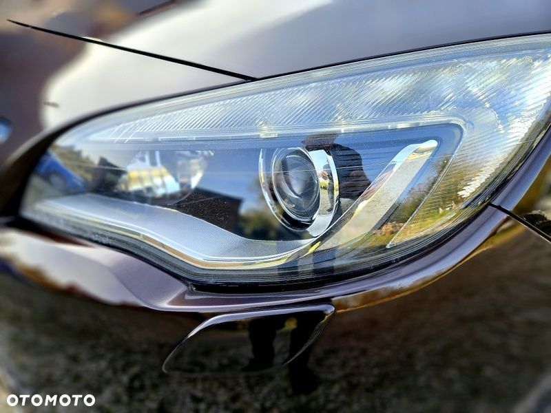 Opel Astra 1.4 T Cosmo - 26