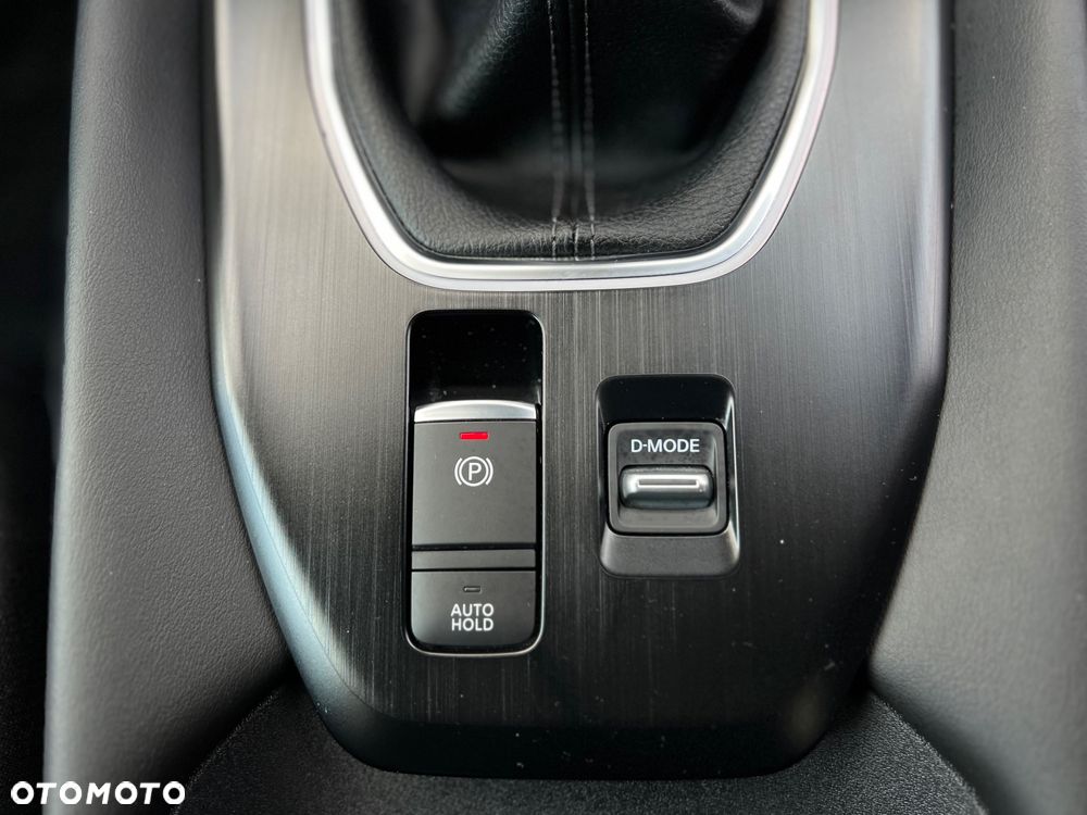 Nissan Qashqai 1.3 DIG-T N-Connecta - 38