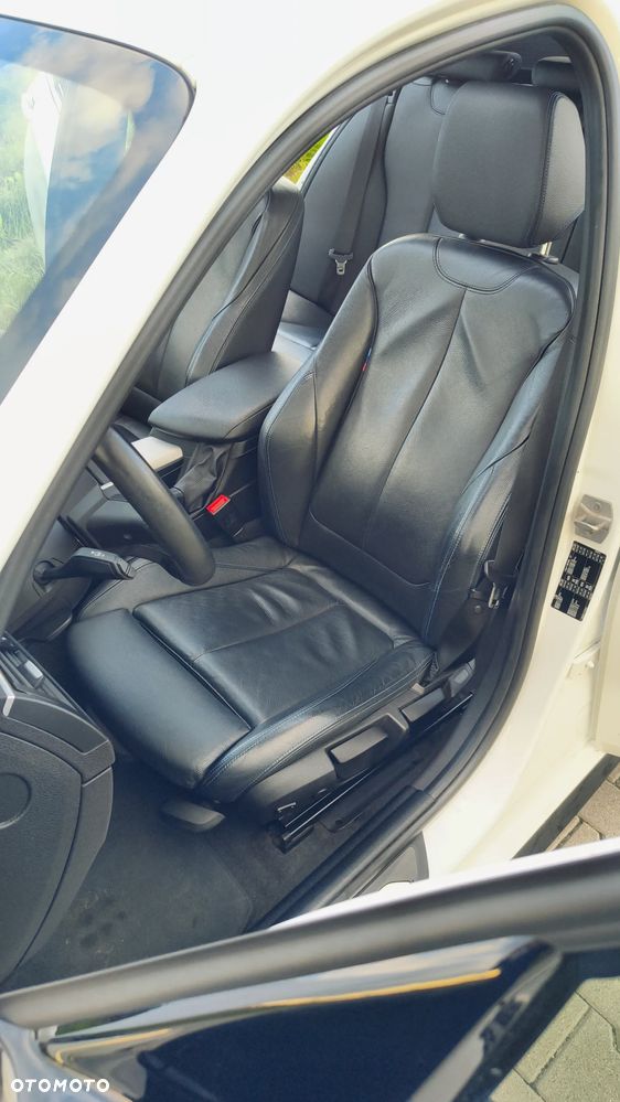 BMW Seria 1 120d Edition M Sport Shadow - 16