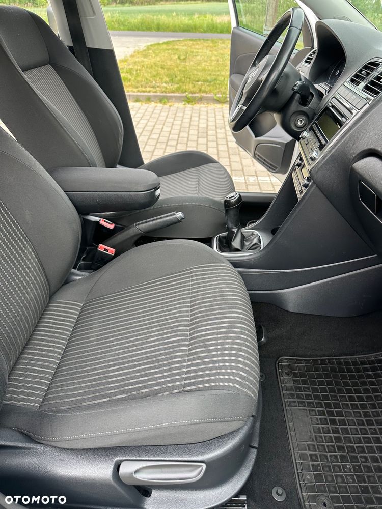 Volkswagen Polo 1.2 TSI Blue Motion Technology Highline - 36