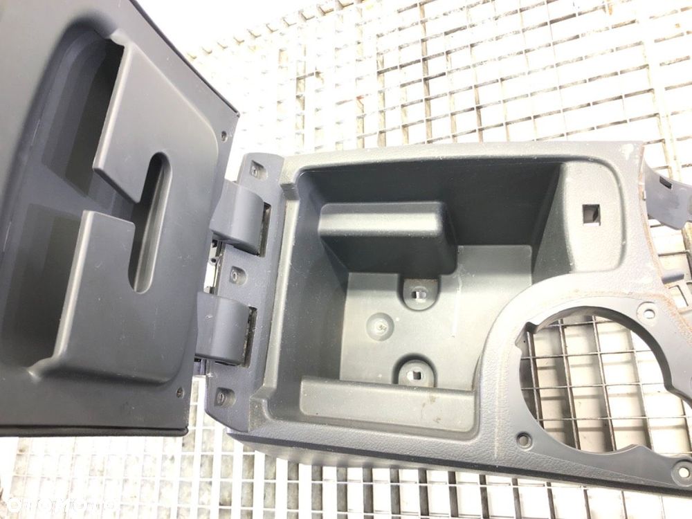 PODŁOKIETNIK  SSANGYONG KYRON 2005 - 2022 2.0 Xdi 4x4 104 kW [141 KM] olej napędowy 2005 - 2022 - 3