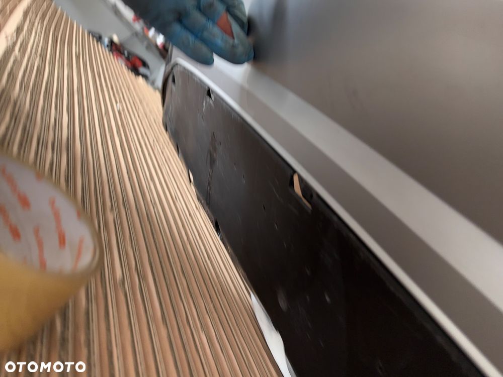 Audi Q5 80A zderzak przedni 17-20 zwykły - 6