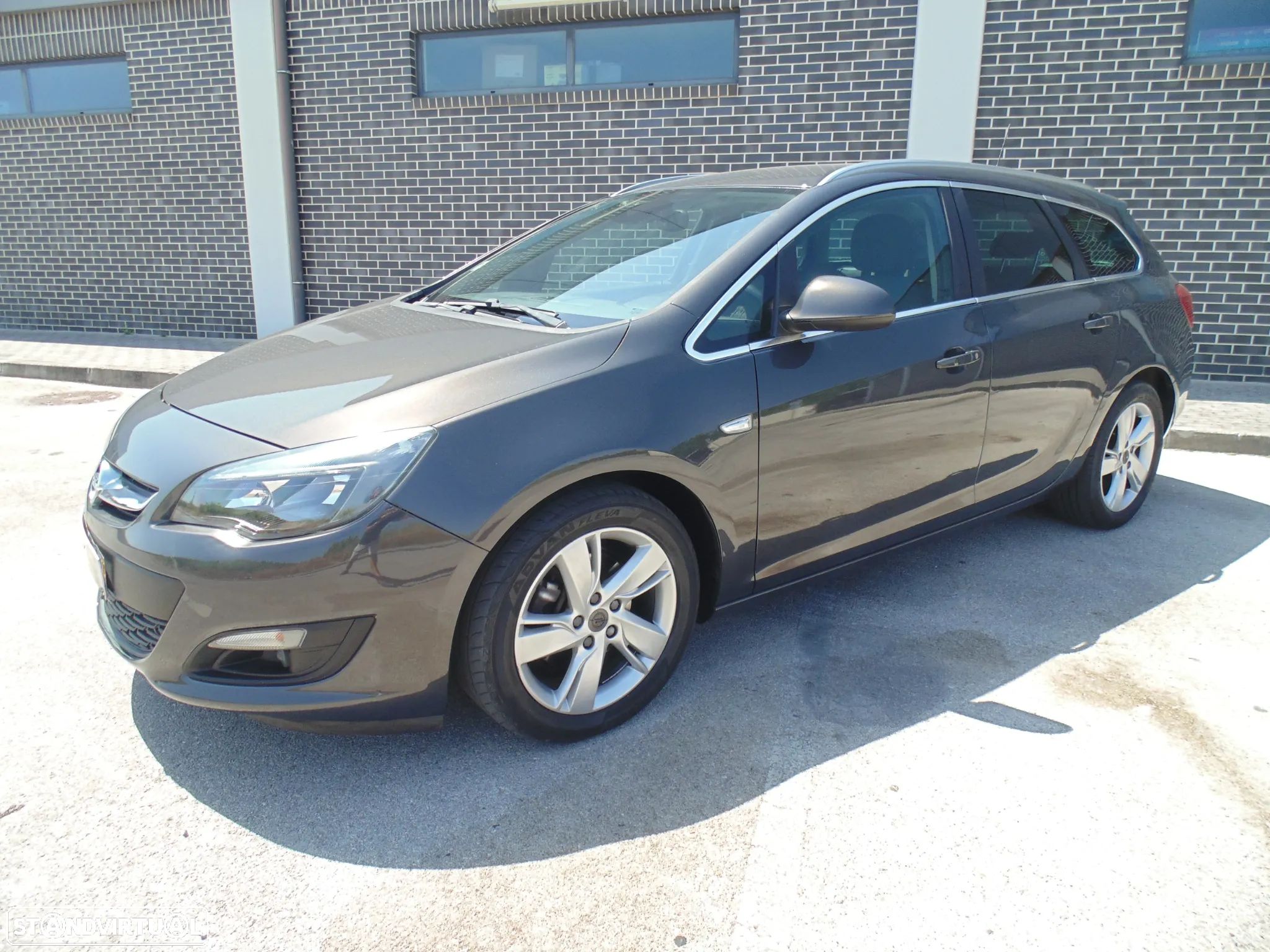 Opel Astra Sports Tourer 1.7 CDTi Executive 105g S/S - 1