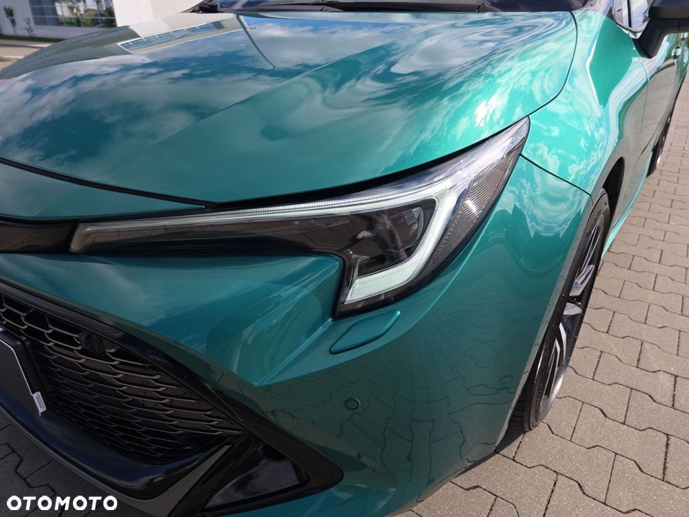 Toyota Corolla - 11
