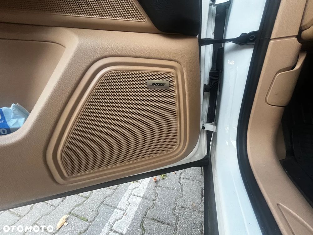 Porsche Macan - 13