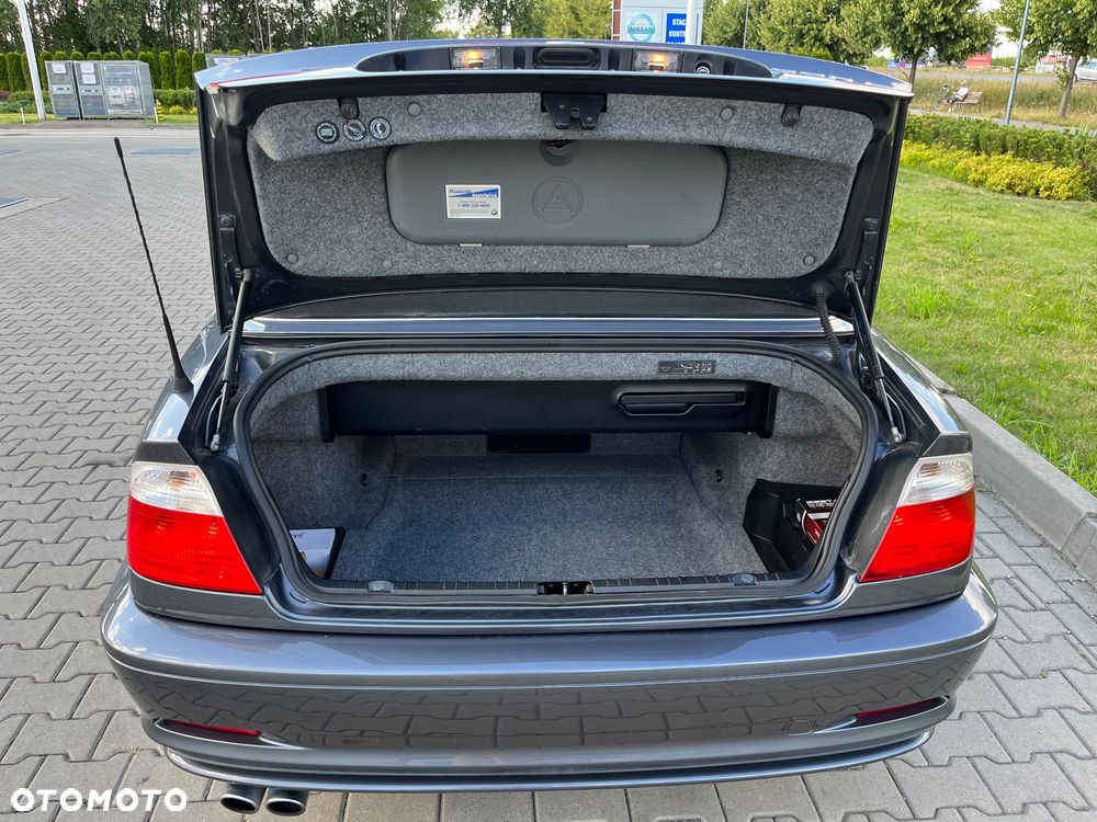 BMW Seria 3 330 Ci Edition Sport - 15