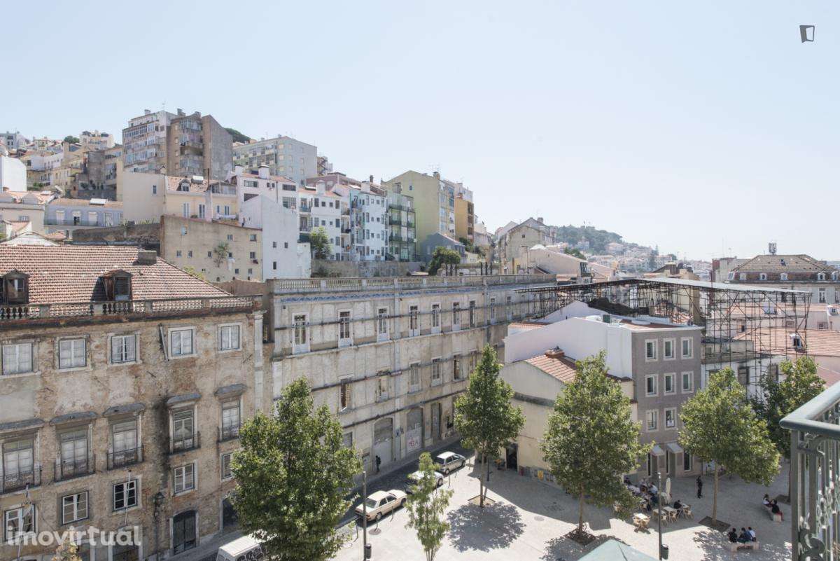 Quarto - localizado em Intendente Lisbon - Grande imagem: 5/37