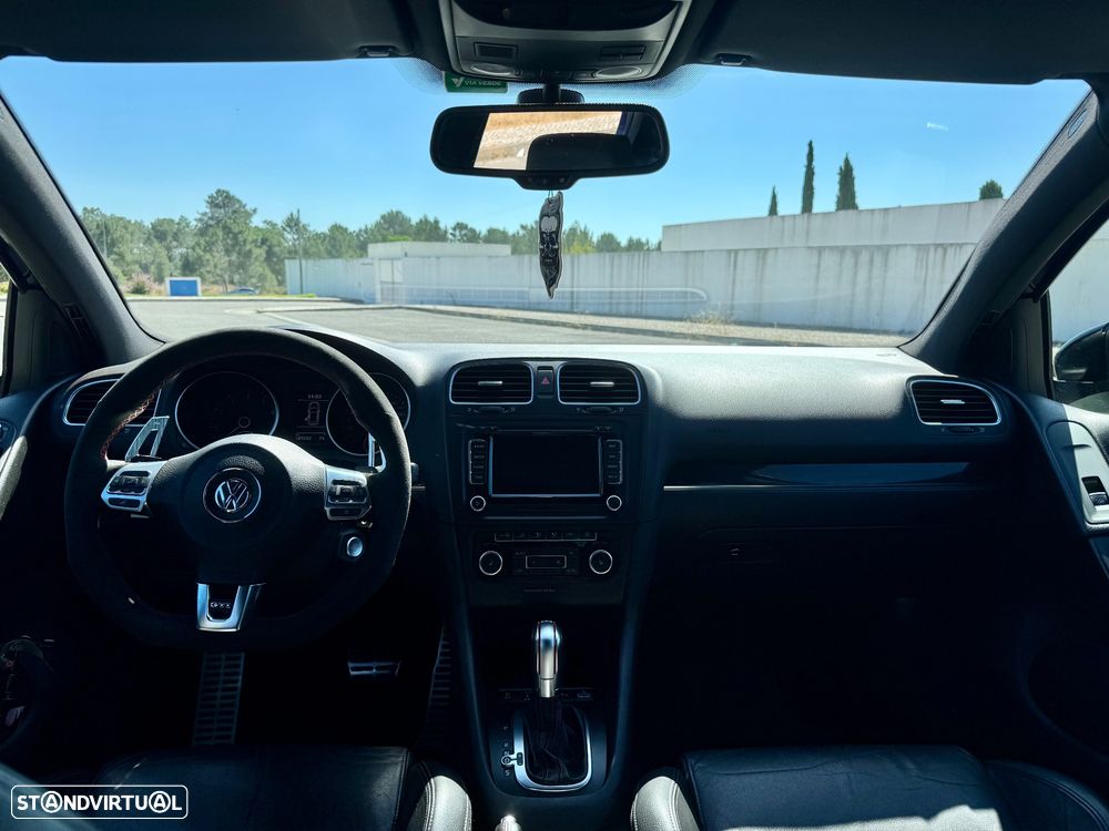 Volkswagen Golf 2.0 TSi GTI DSG — fotografia 6