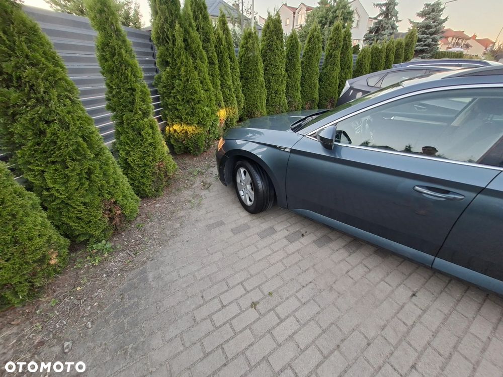 Skoda Superb 2.0 TDI Ambition - 5