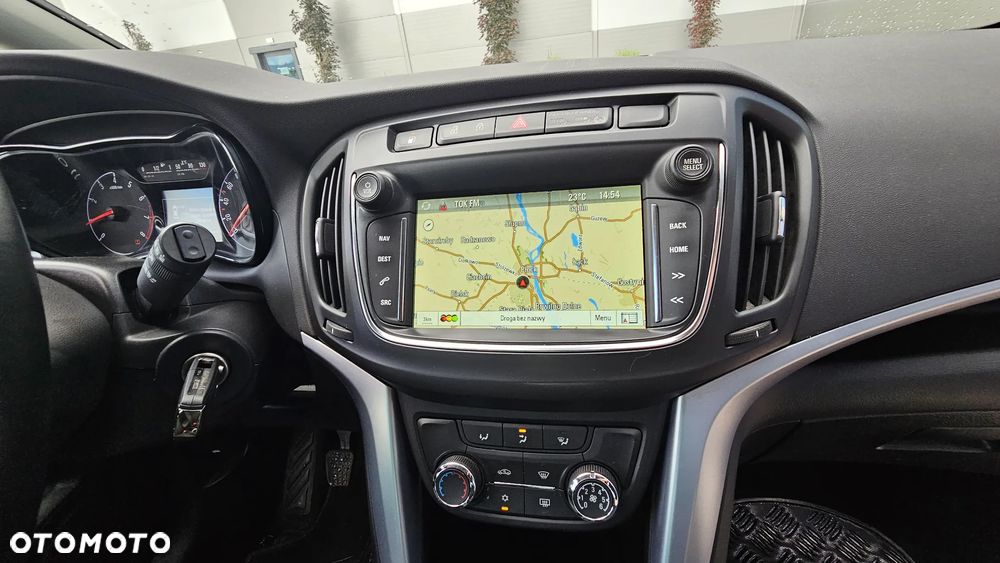 Opel Zafira Tourer 1.6 ECOTEC DIT ecoFLEX Start/Stop Active - 8