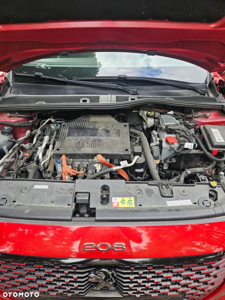 Peugeot 208 Elektromotor 136 GT - 16