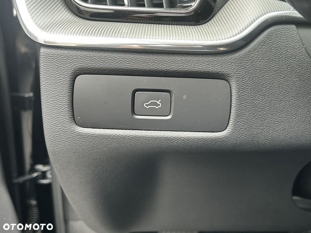 Volvo XC 60 - 21