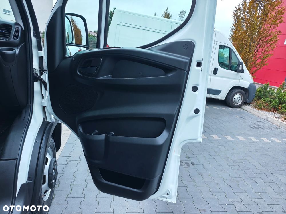Iveco 35C16 Daily - 27