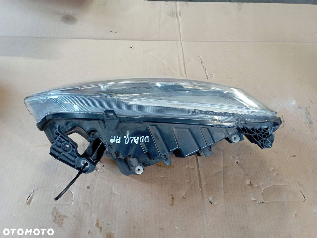 FIAT DOBLO II 2 LAMPA PRAWA PRZÓD PRZEDNIA EUROPA - 2