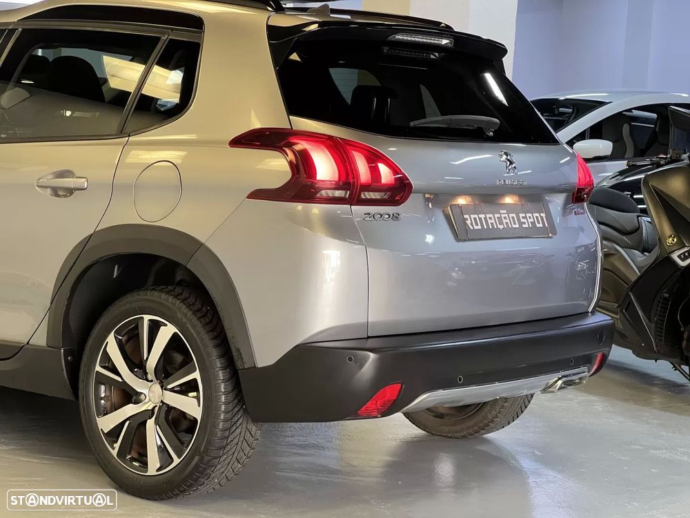 Peugeot 2008 1.2 PureTech GT Line - 58