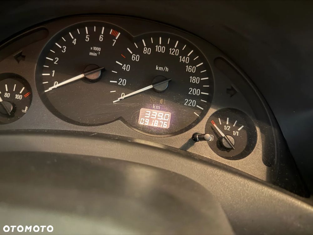 Opel Corsa 1.2 16V Enjoy - 13