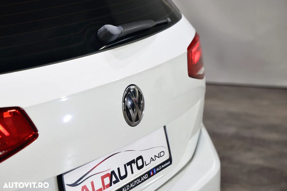 Volkswagen Passat 1.6 TDI Comfortline - 31