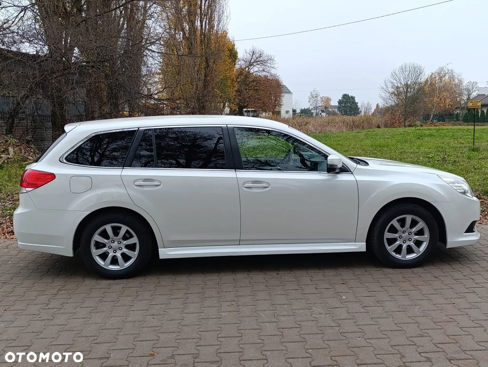 Subaru Legacy - 5