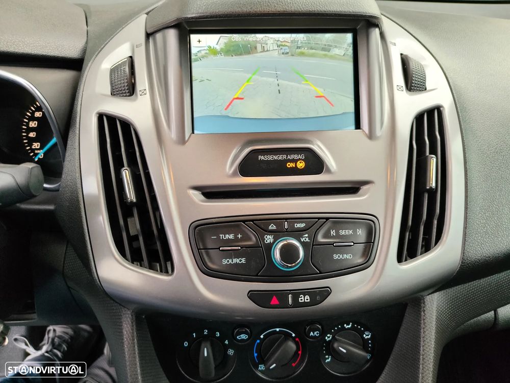 Ford Transit Connect - 20