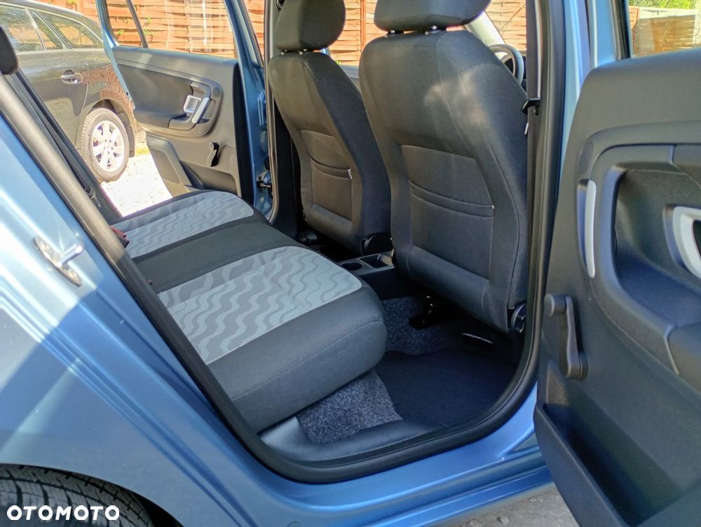 Skoda Fabia 1.2 HTP COOL EDITION - 8