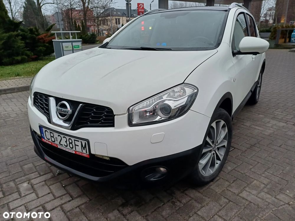 Nissan Qashqai - 1